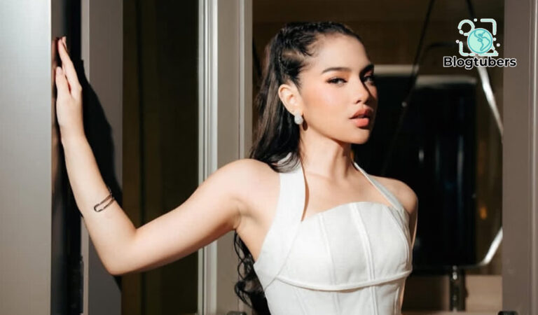 Davina Karamoy Ungkap Pengalaman di Film Horor-Komedi